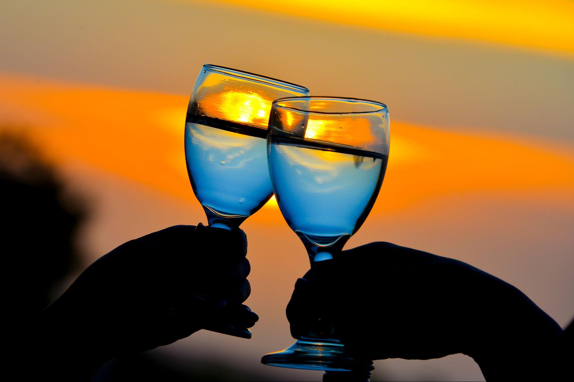 2人のためだけのカクテル　誘いの憂い 酒言葉一覧！プロポーズにぴったりなカクテルを紹介 | トピックス